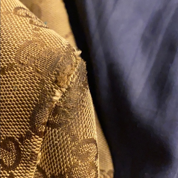 Gucci Bag - Picture 7 of 8